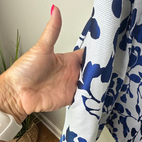 Betsey Johnson Floral Jacquard Dress Size 8 White Blue Metallic‎ Flower Print - Picture 4 of 9